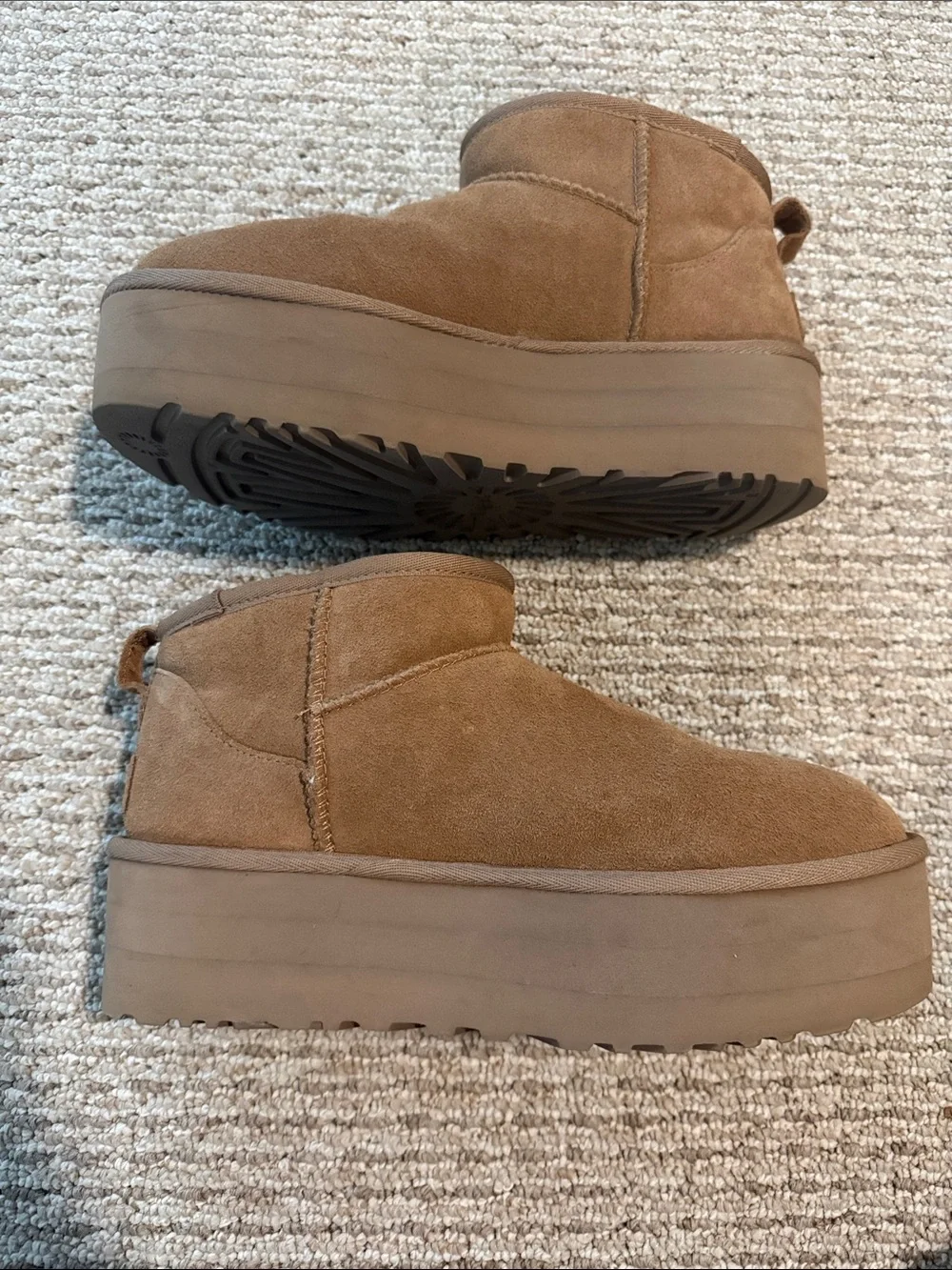 Uggs Ultra Mini Platform Boots